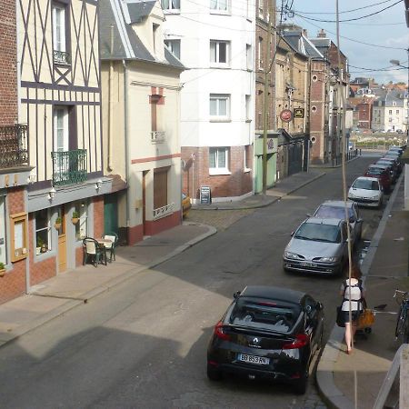 Appartement Entre Mer Et Port De Plaisance Dieppe Esterno foto